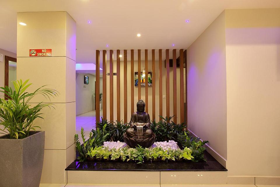 Lumbini Supreme Hotel Thrissur Екстериор снимка