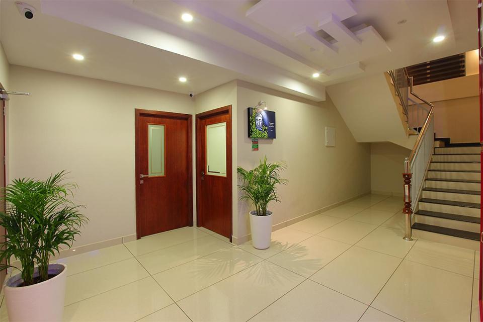 Lumbini Supreme Hotel Thrissur Екстериор снимка
